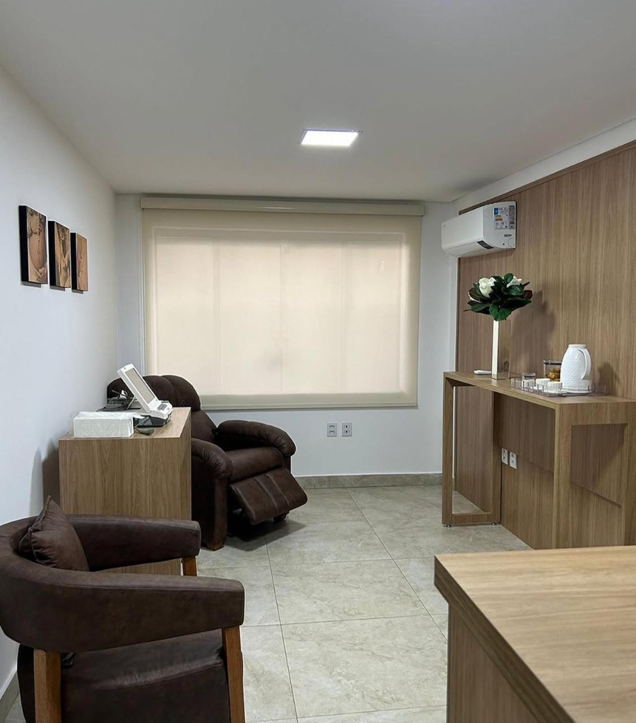 Sala de cardiotocografia da Clínica DeLuz em Varginha, MG